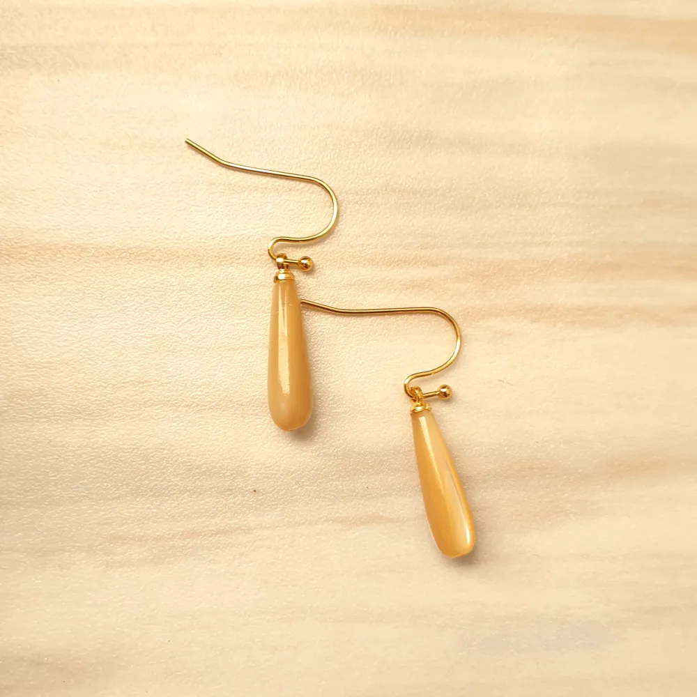 Beige Mother of Pearl Drop Earrings