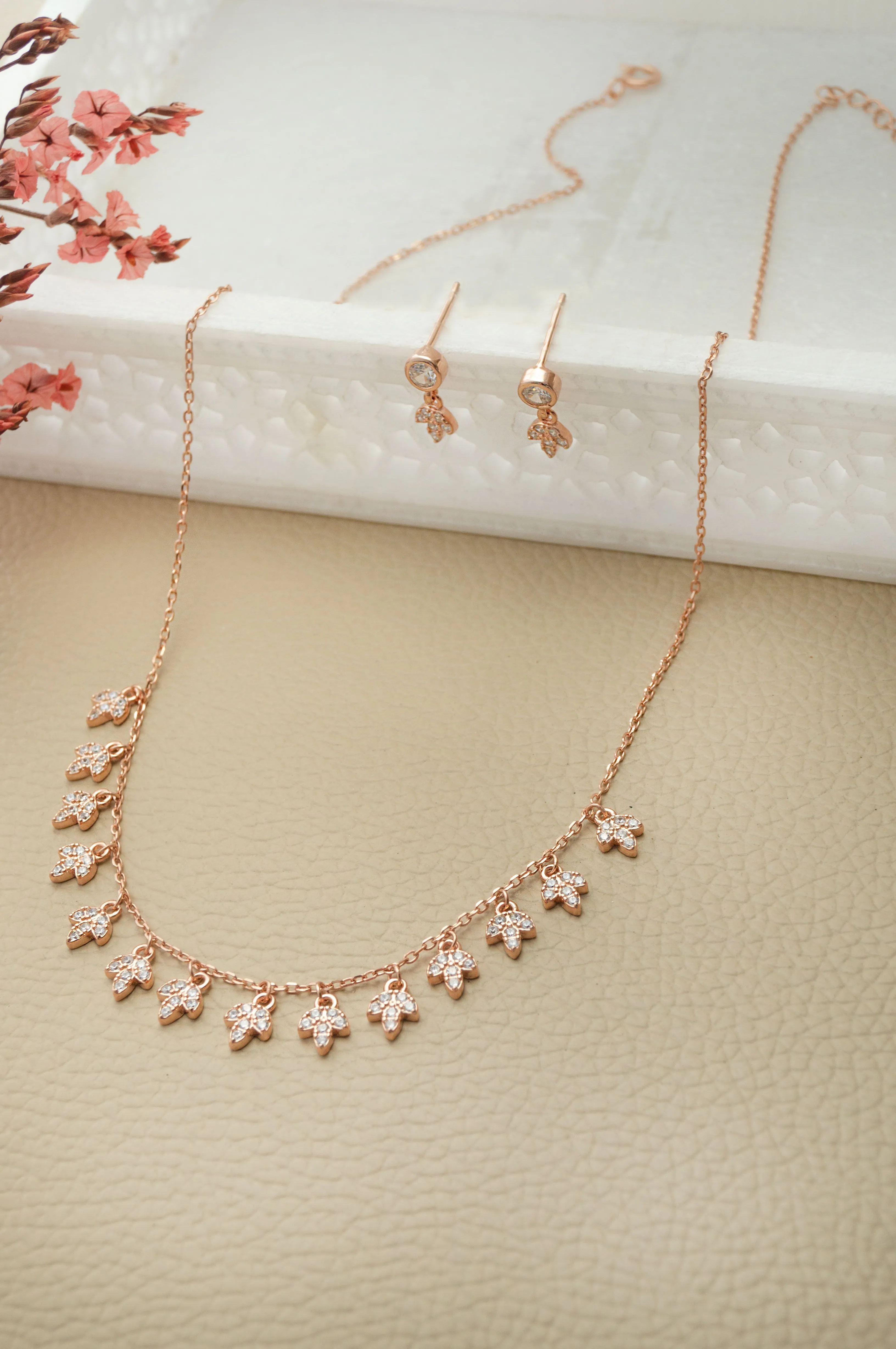 Charming Leaves Rose Gold Plated Sterling Silver Necklace Set