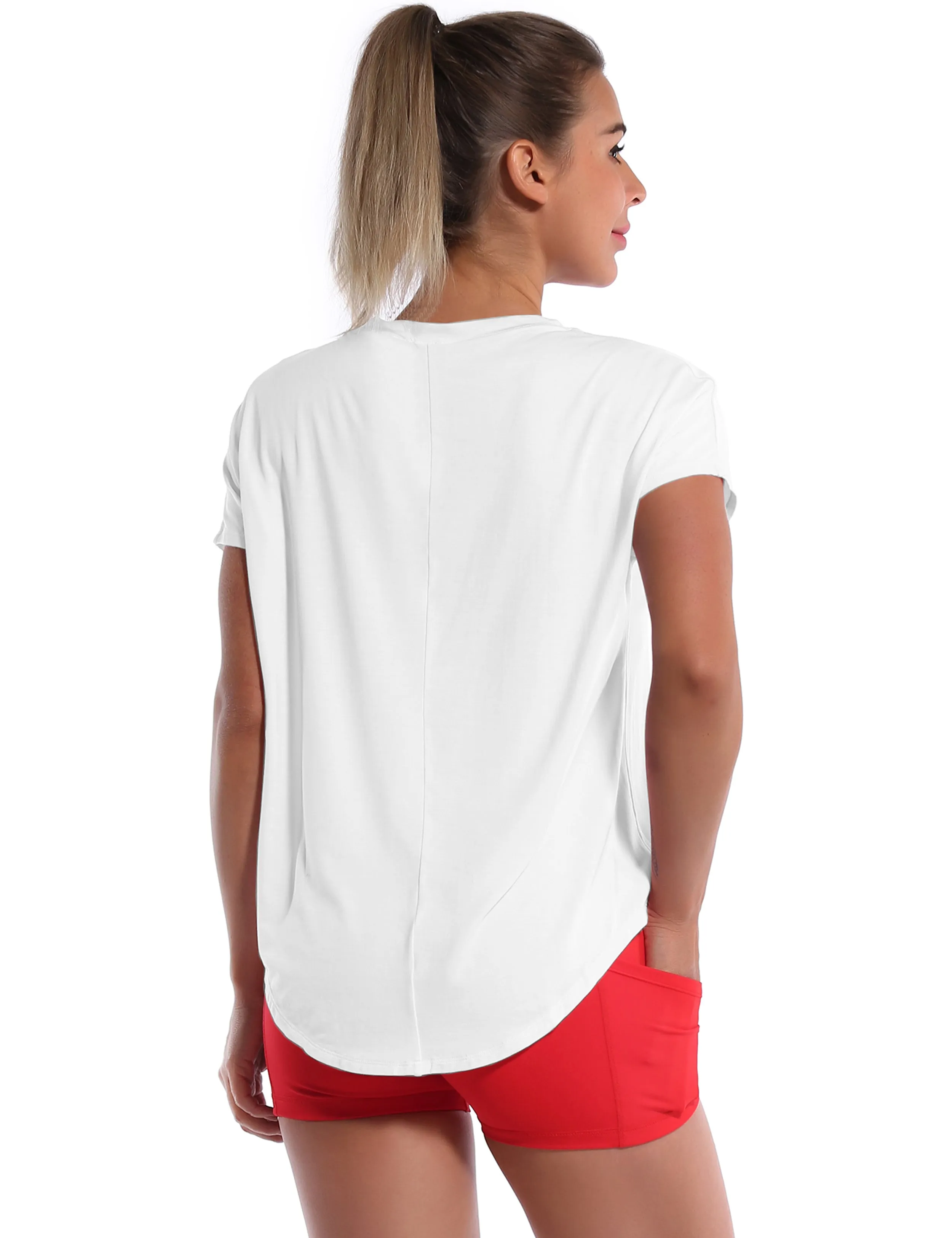 Hip Length Short Sleeve Shirt white_yogastudio