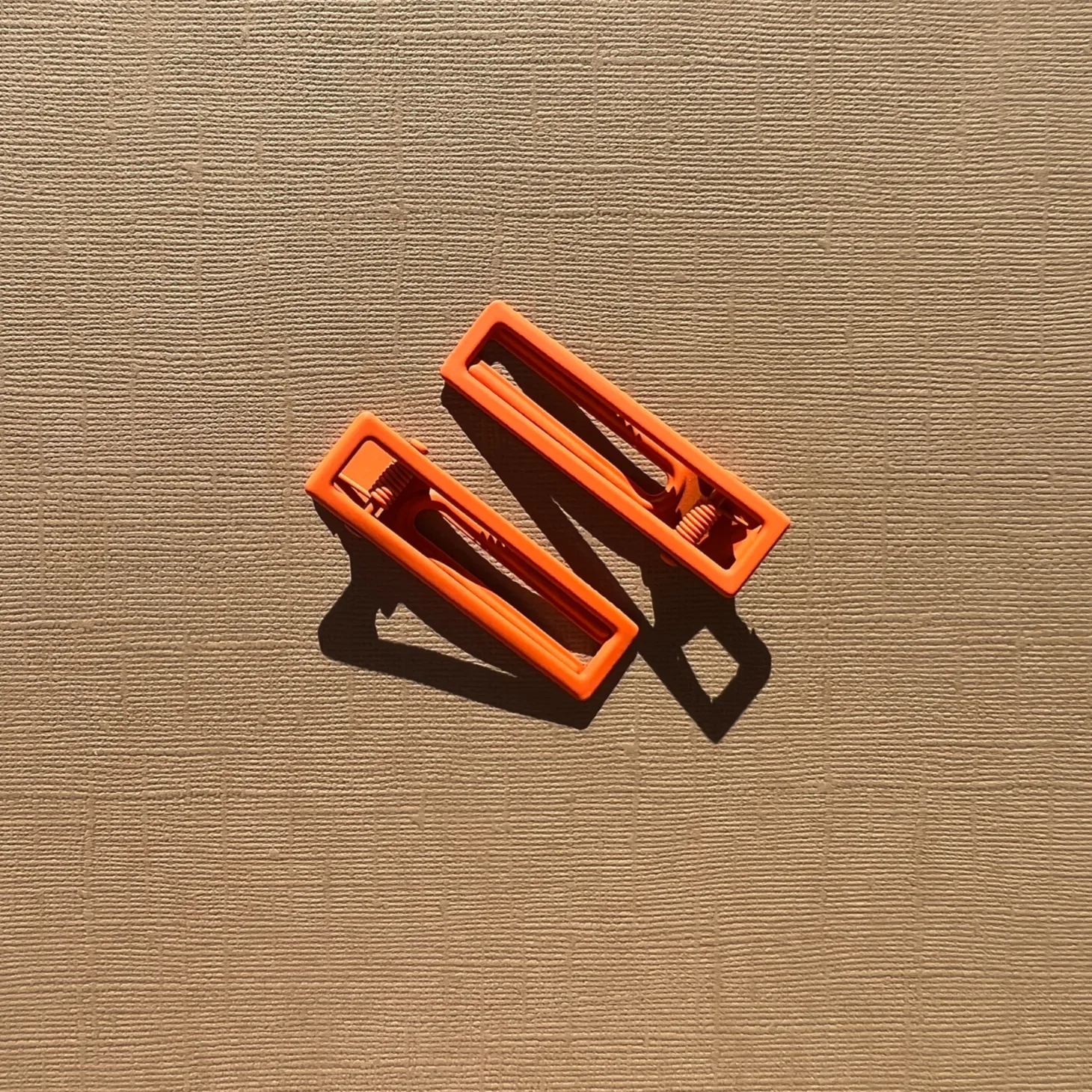 Lu Lu Hair Clips in Tangerine